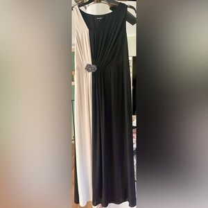 Nine West Black and cream dress (14)